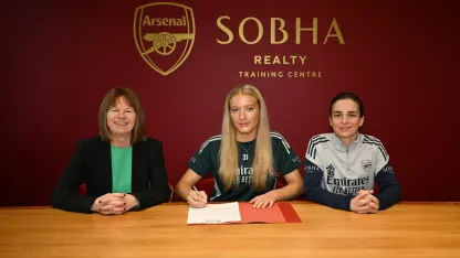 image: holmberg-signs_yw31ts6i