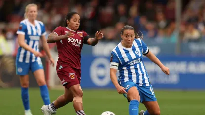 image: Manuela Paví leaves West Ham 