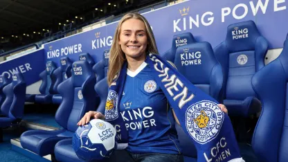 image: 776428987-039