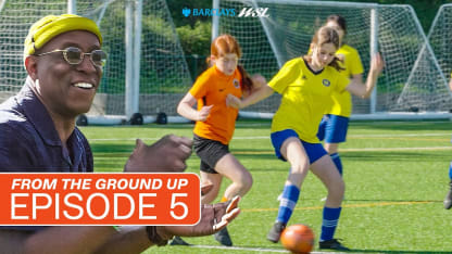 image: From Ten Em Bee to Crystal Palace: Ian Wright Watches a Star Get Scouted | Barclays WSL