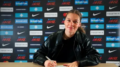 image: Malou Marcetto joins London City Lionesses