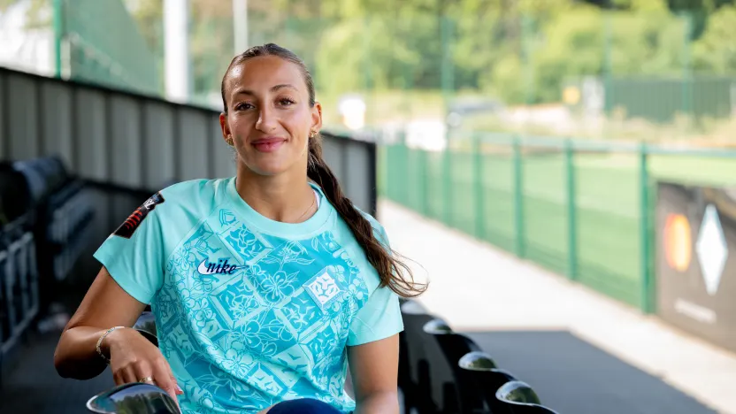 image: Rosa Kafaji signs for London City Lionesses