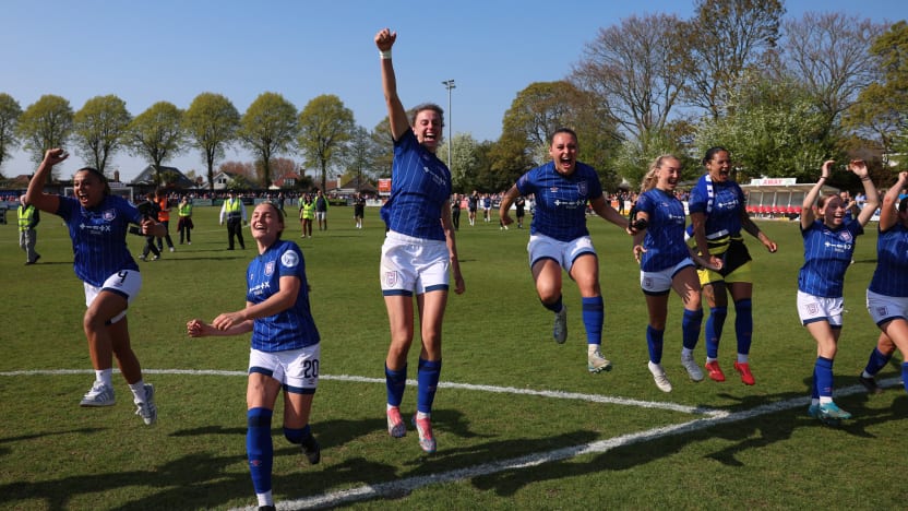 image: Ipswich Town v Cheltenham Town - FA Women's National League Southern Premier Division