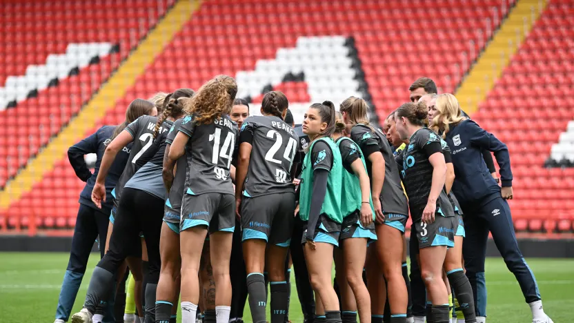 image: Charlton Athletic v Ipswich Town - Barclays Women's Super League 2