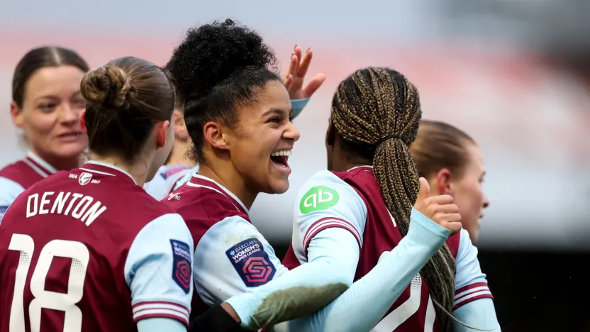 image: West Ham United FC v Everton FC - Barclays Women's Super League