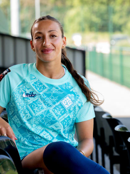 image: Rosa Kafaji signs for London City Lionesses