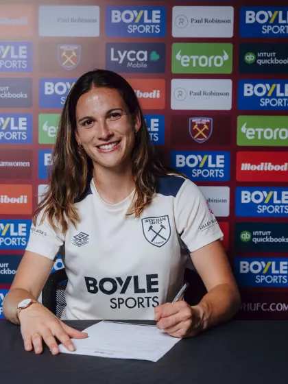 image: West Ham United sign World Cup winner Laia Codina