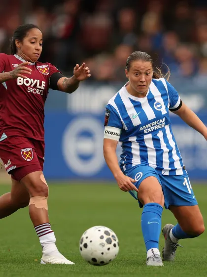 image: Manuela Paví leaves West Ham 