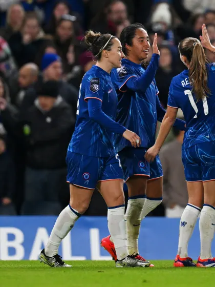 image: Chelsea go top as Arsenal and Everton win derbies