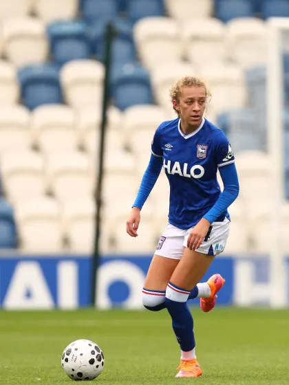 image: Ruby Seaby joins Lewes on loan