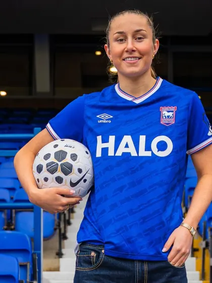 image: Kenzie Weir joins Ipswich Town