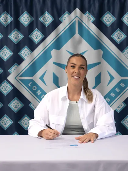 image: Mary Earps to join London City Lionesses