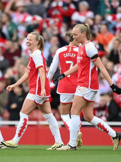 image: Arsenal claim top three as Le Tissier salvages United draw