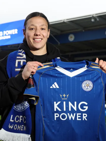 image: Leicester sign Forward Rachel Williams