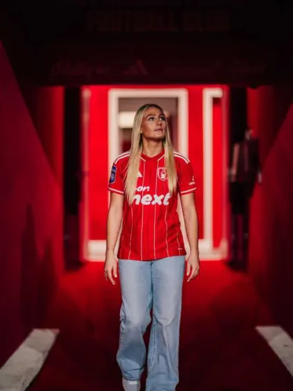 image: Forest Women complete Libby Smith signing