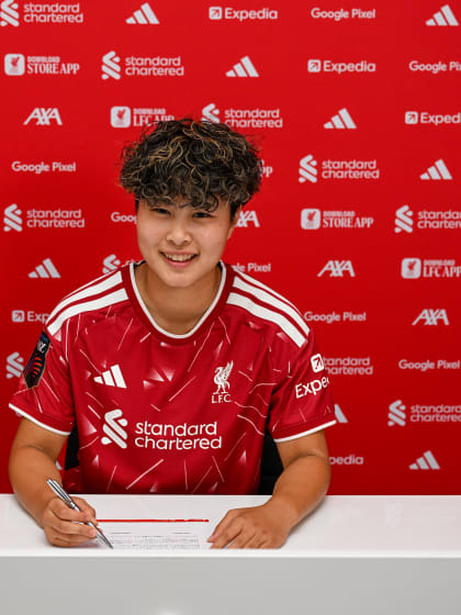 image: LFC Women complete signing of Mao Itamura 