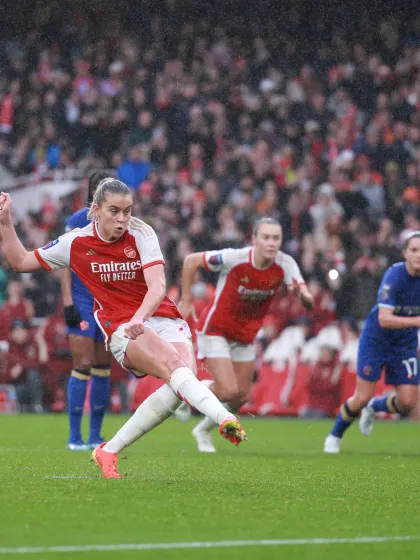 image: Arsenal secure statement victory in front of record Barclays Women’s Super League crowd