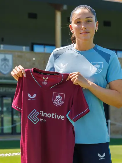 image: On the move in Barclays WSL2
